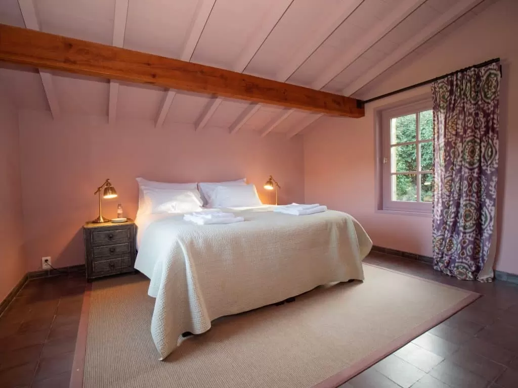 PHOTO-MAISON-OUEST-CHAMBRE-2-GRAND-LIT-2_page-0001
